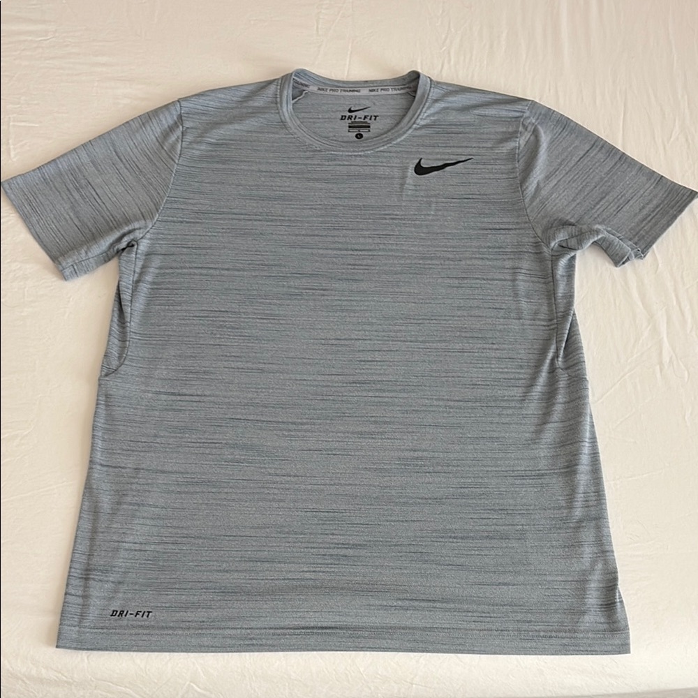 Nike Gray Short Sleeve Performance Tee